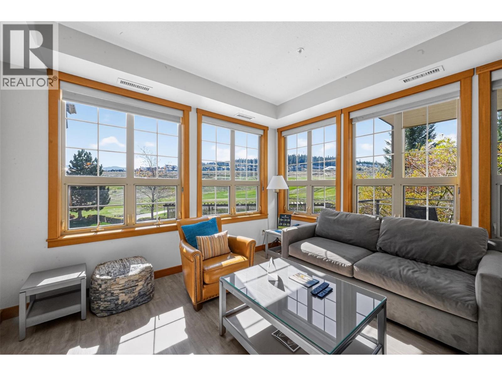 101 Village Centre Court Unit# 232 Lot# 6, Vernon