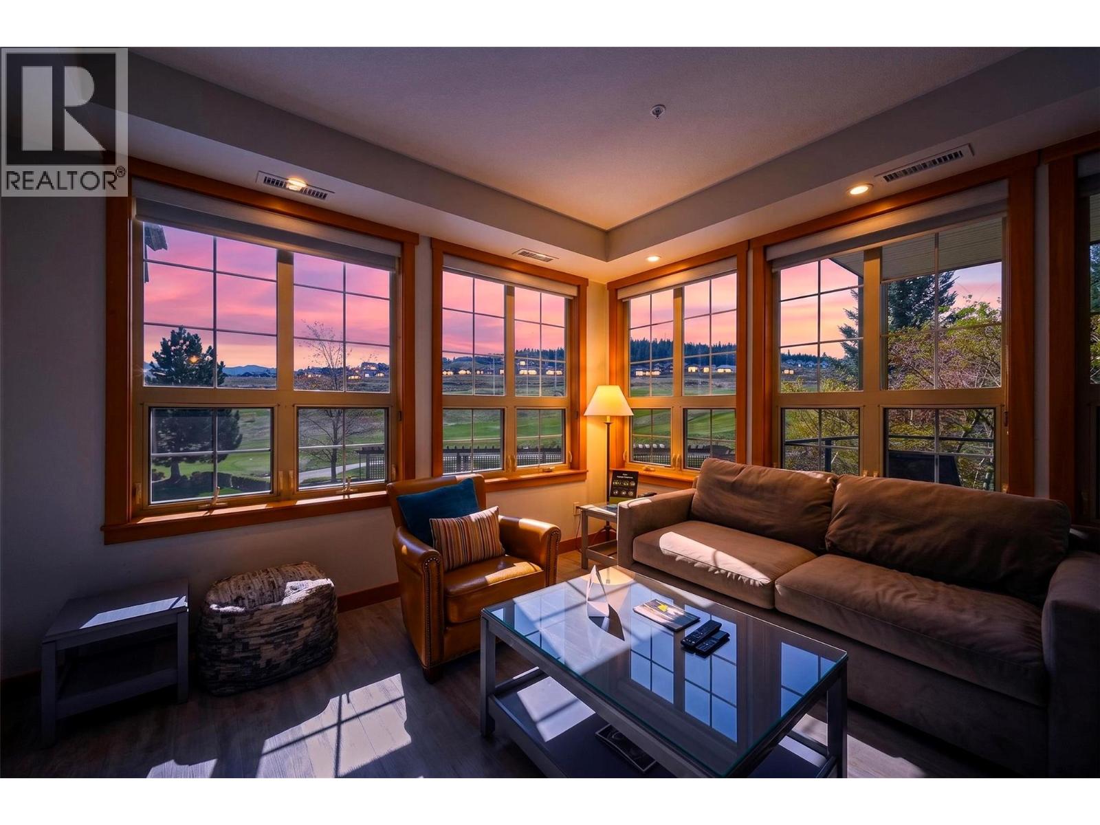 101 Village Centre Court Unit# 232 Lot# 6, Vernon