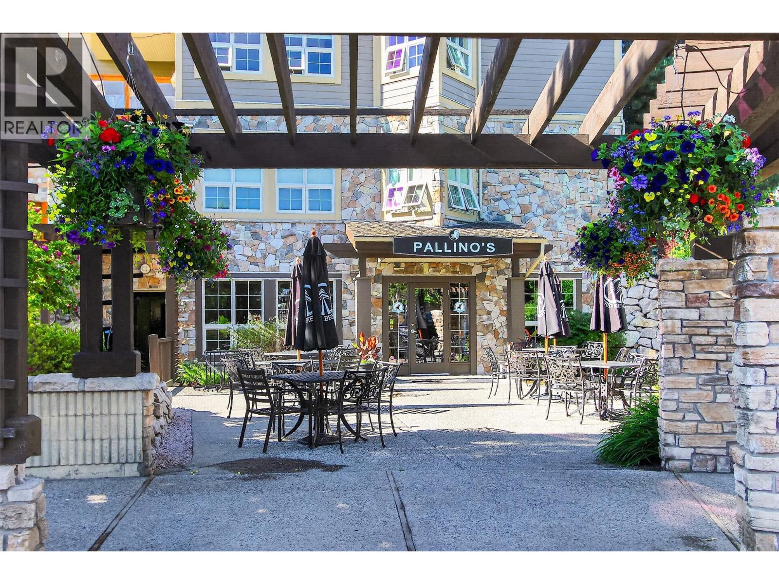 101 Village Centre Court Unit# 232 Lot# 6, Vernon