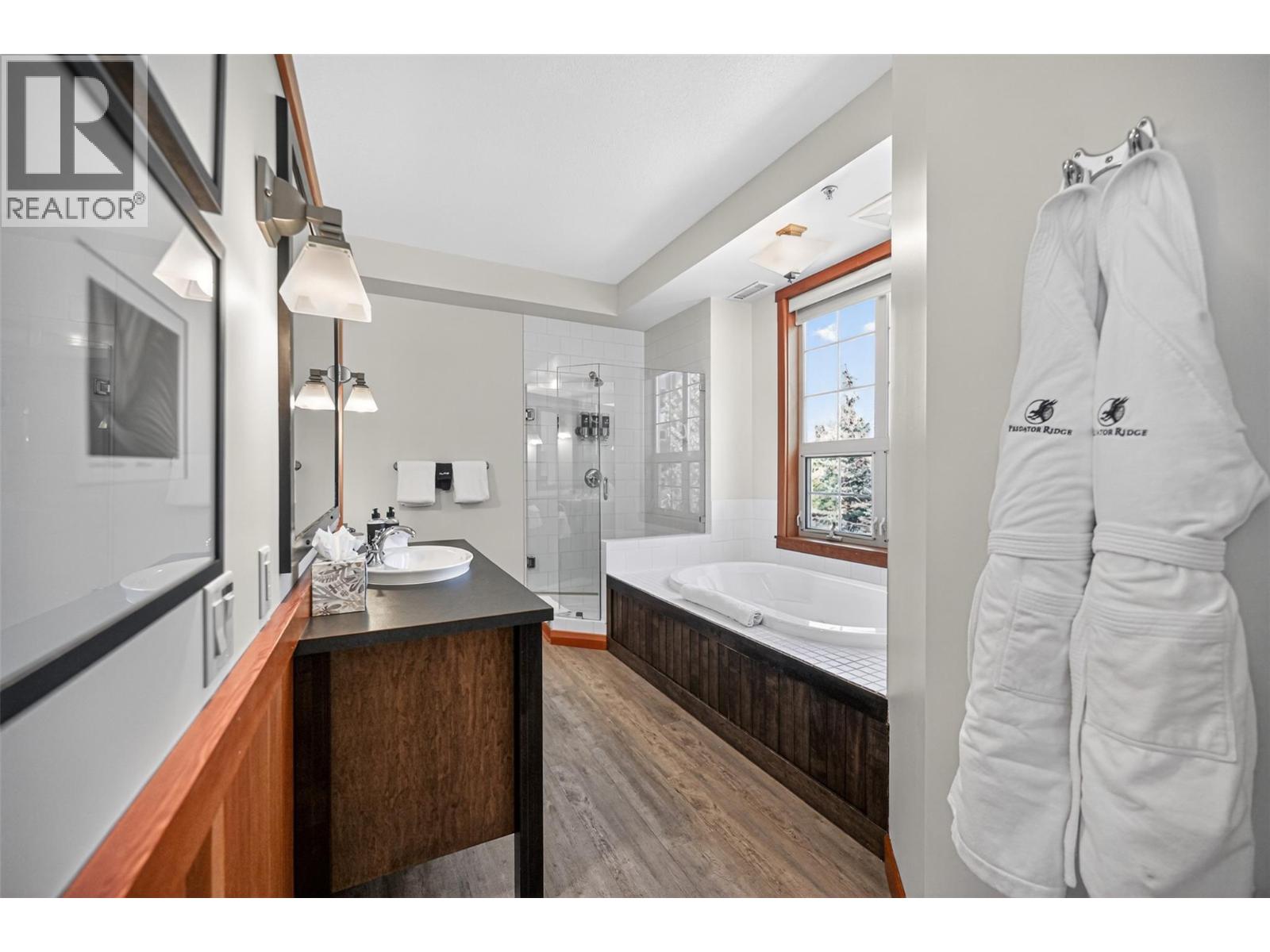 101 Village Centre Court Unit# 232 Lot# 6, Vernon