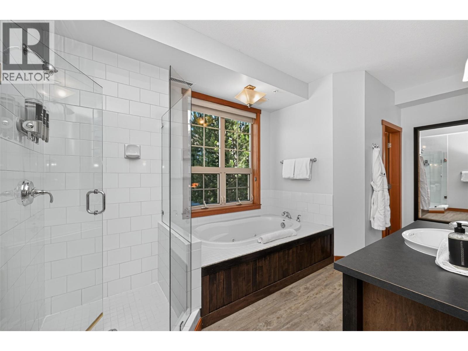 101 Village Centre Court Unit# 232 Lot# 6, Vernon