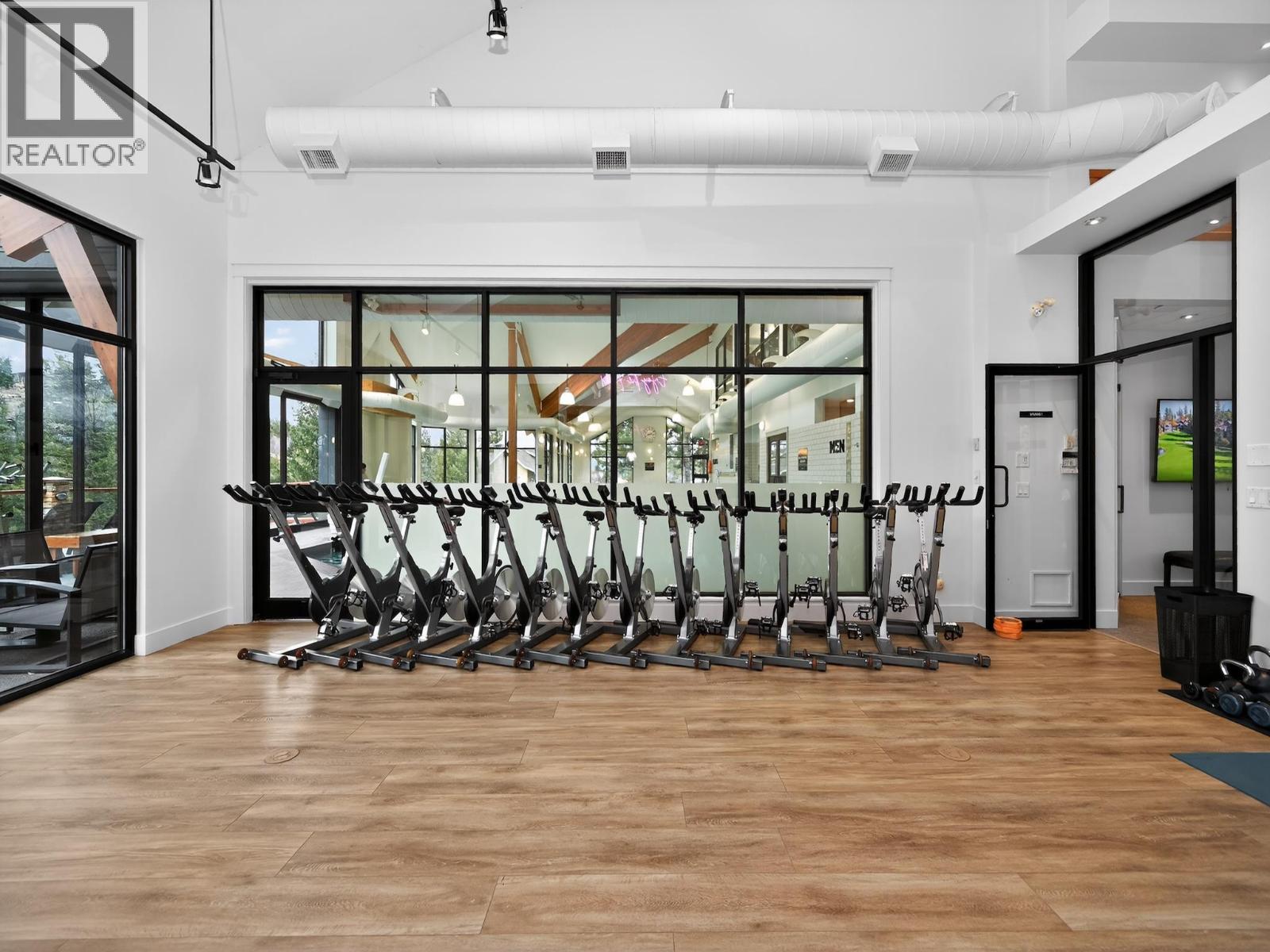 101 Village Centre Court Unit# 232 Lot# 6, Vernon