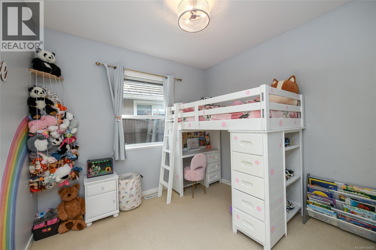 2390 Idiens Way - 31