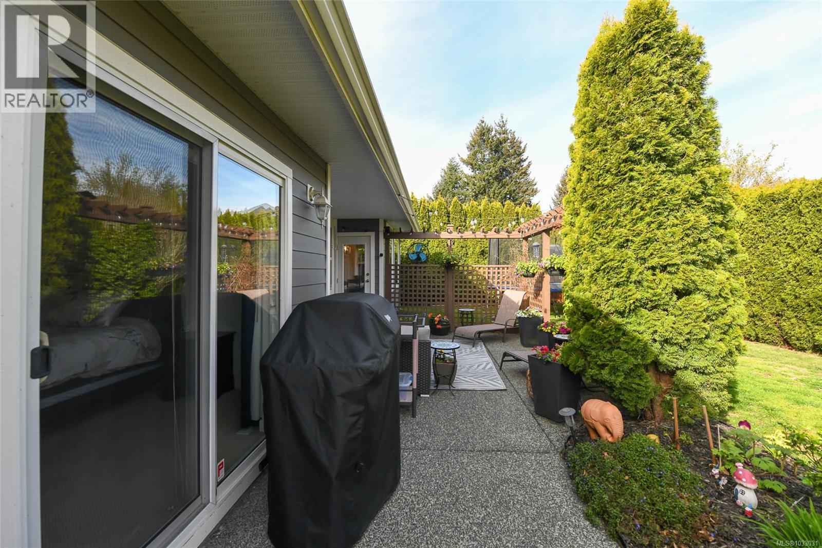 2390 Idiens Way - 42