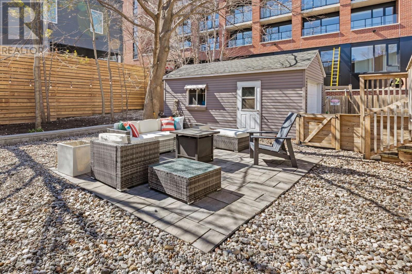 330 WINONA AVENUE - 46