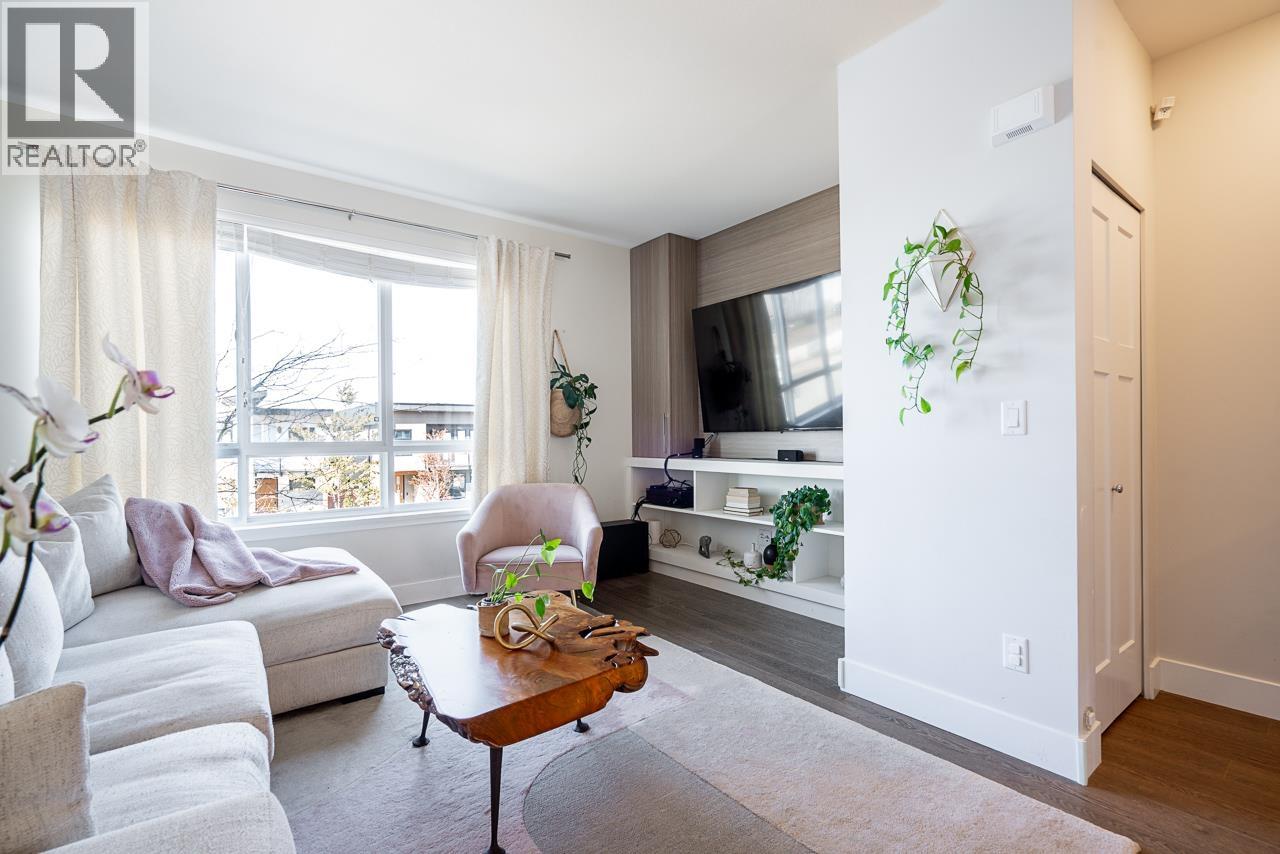 #103-1894 OSPREY Drive, Tsawwassen