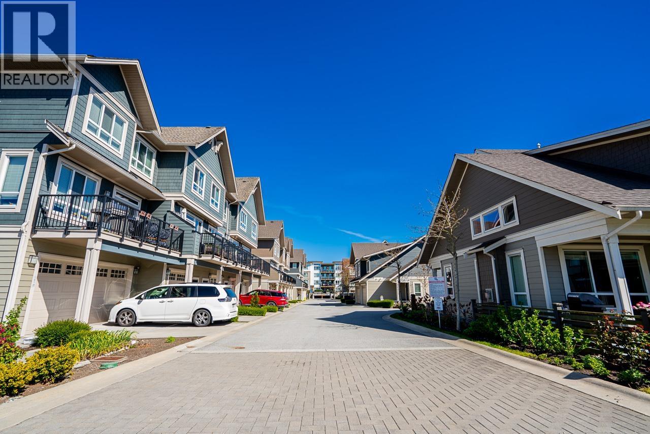 #103-1894 OSPREY Drive, Tsawwassen