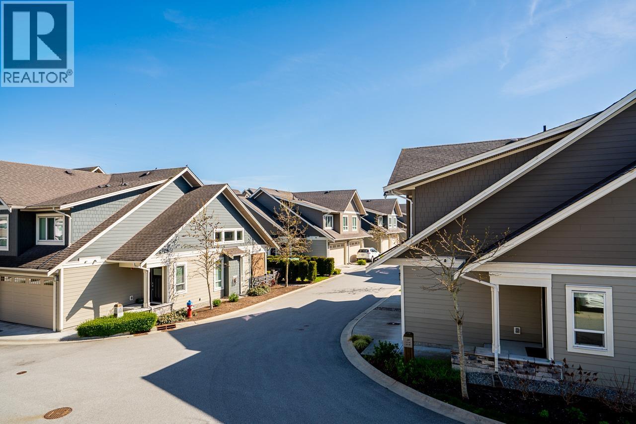 #103-1894 OSPREY Drive, Tsawwassen