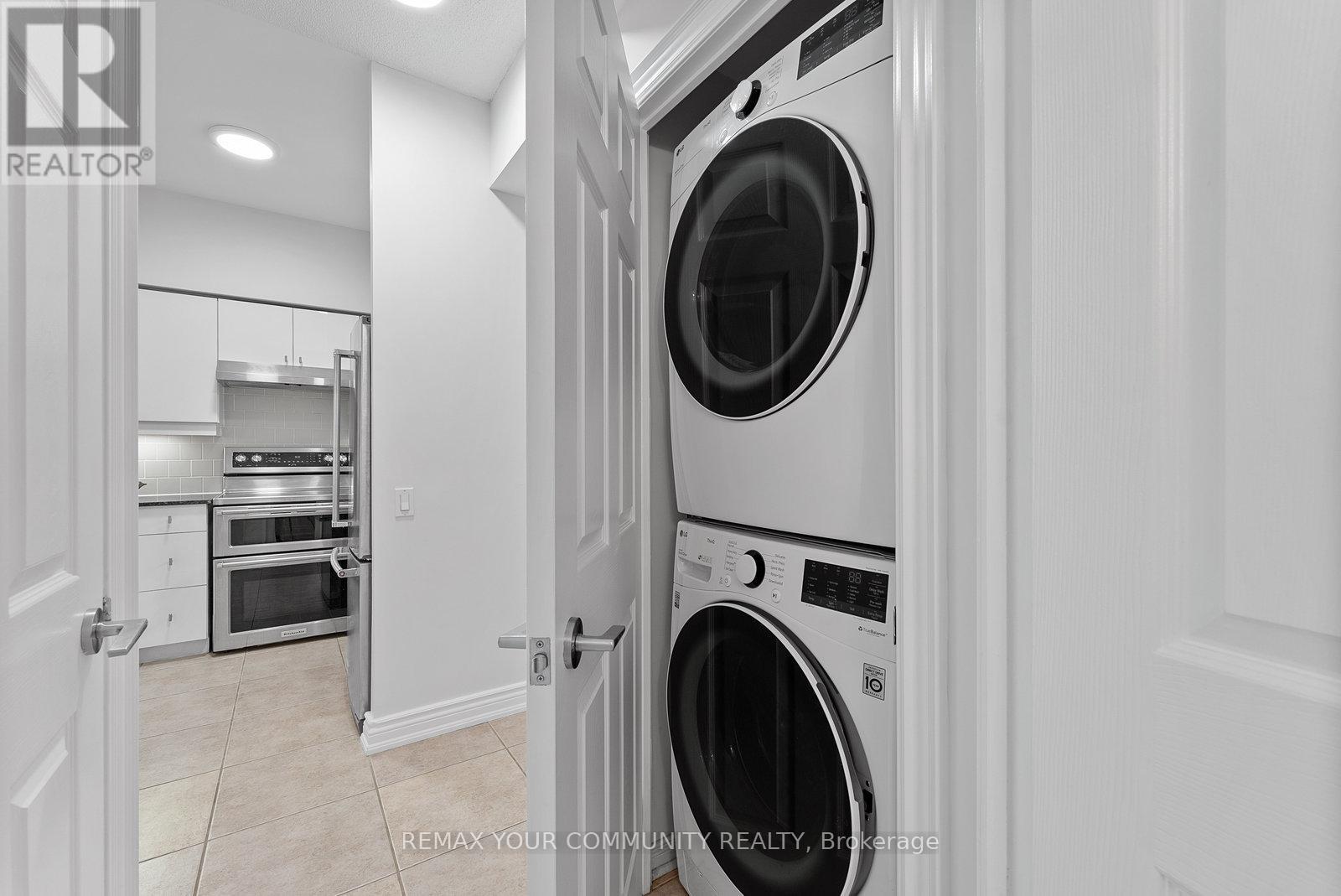 #105 451 ROSEWELL AVENUE S - 25