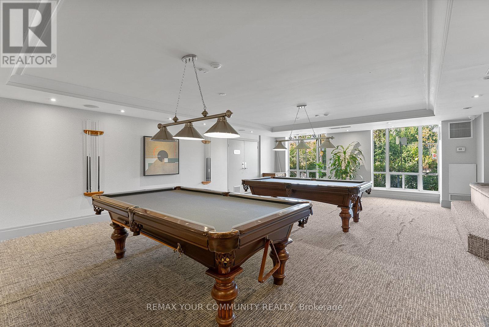 #105 451 ROSEWELL AVENUE S - 36