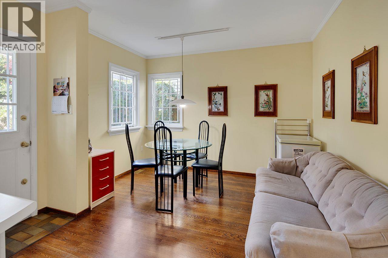 1183 DUCHESS AVENUE, West Vancouver