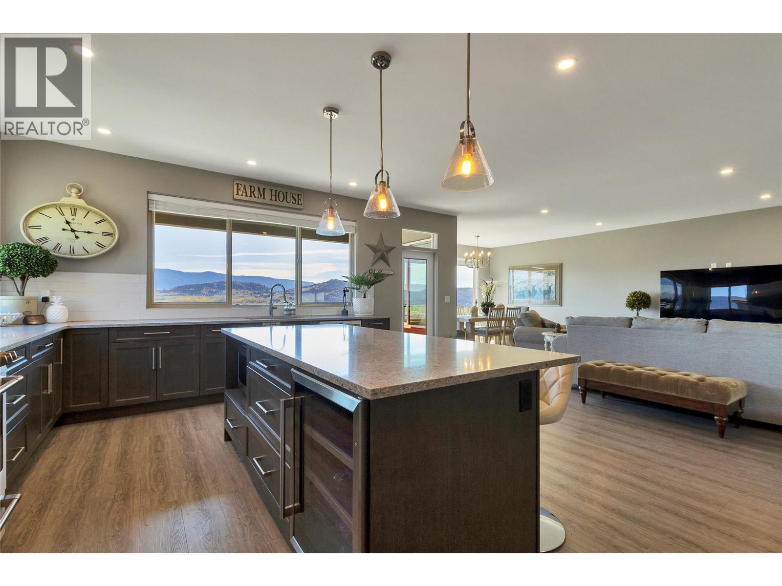 595 Vineyard Way N Unit# 31, Vernon