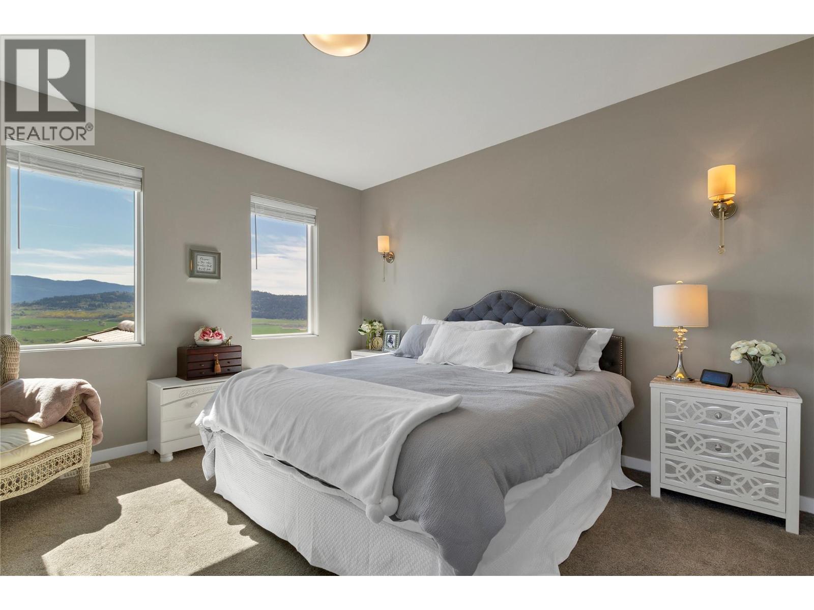 595 Vineyard Way N Unit# 31, Vernon