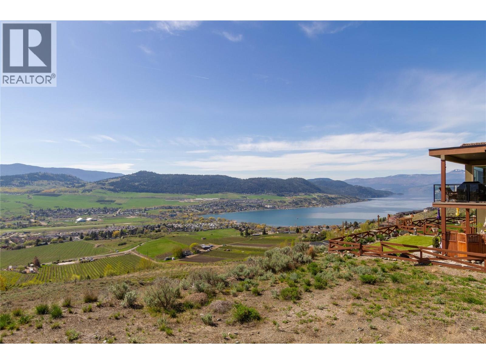 595 Vineyard Way N Unit# 31, Vernon