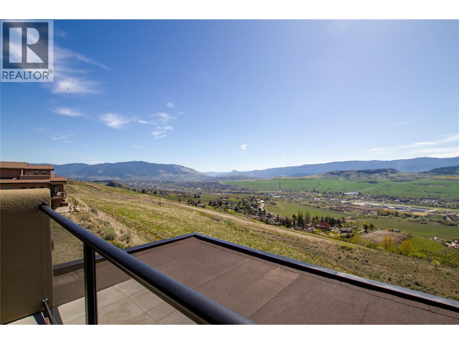 595 Vineyard Way N Unit# 31, Vernon