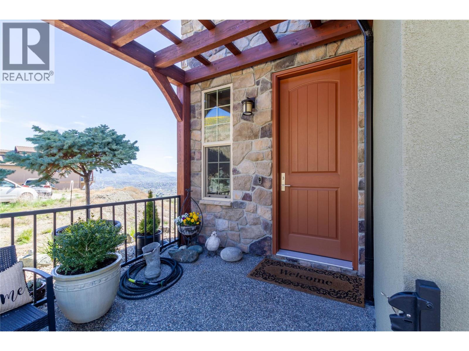 595 Vineyard Way N Unit# 31, Vernon