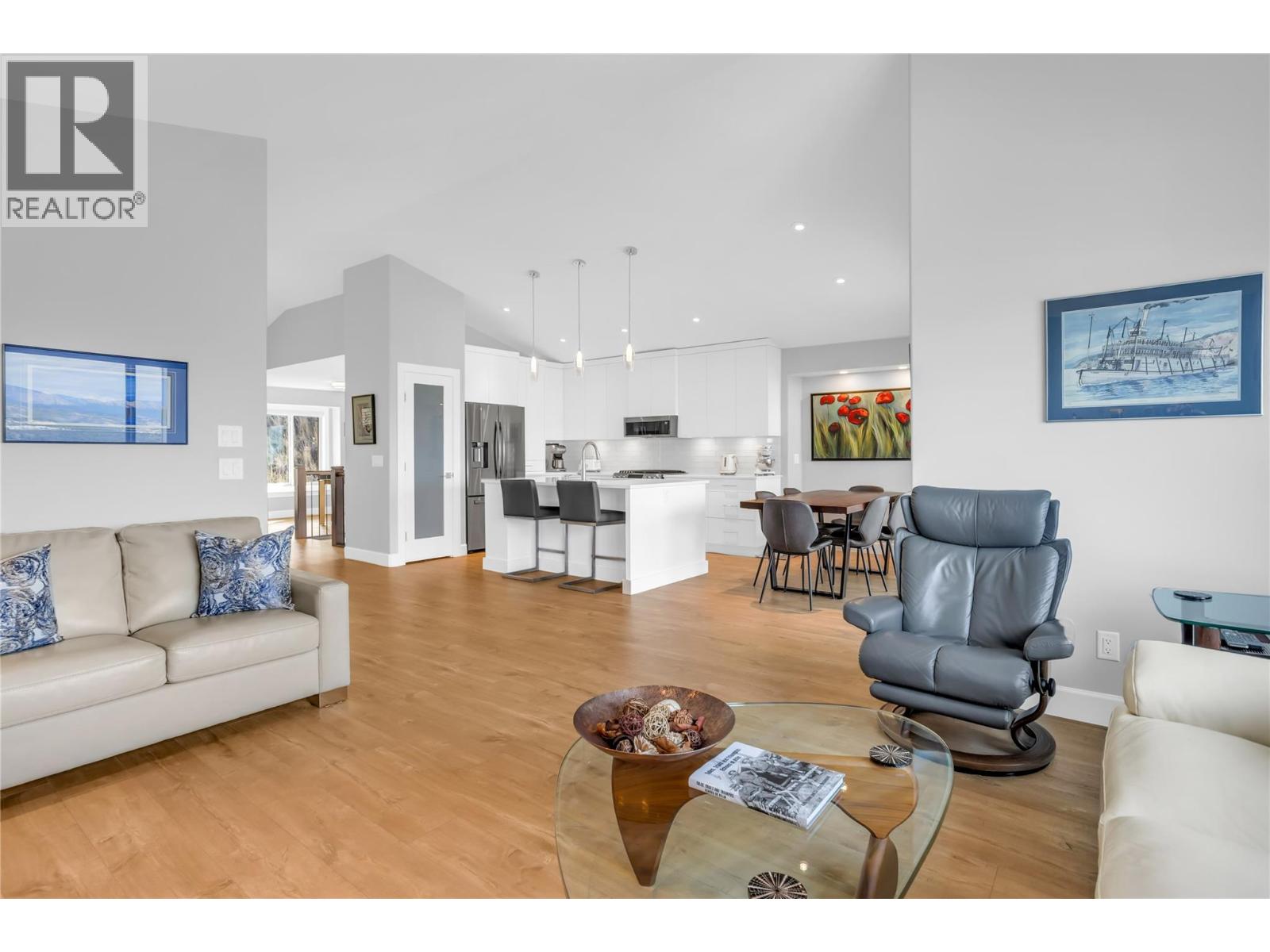  3874 Escena Drive, Kelowna