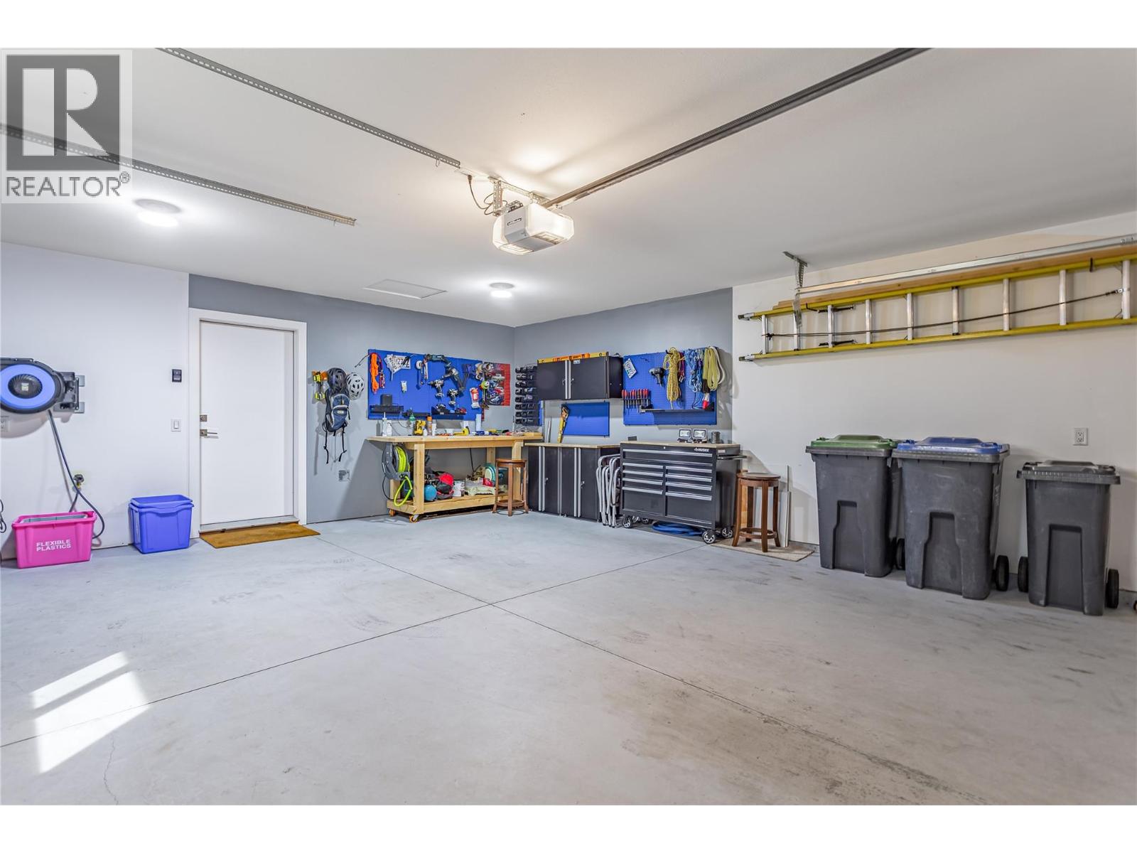  3874 Escena Drive, Kelowna