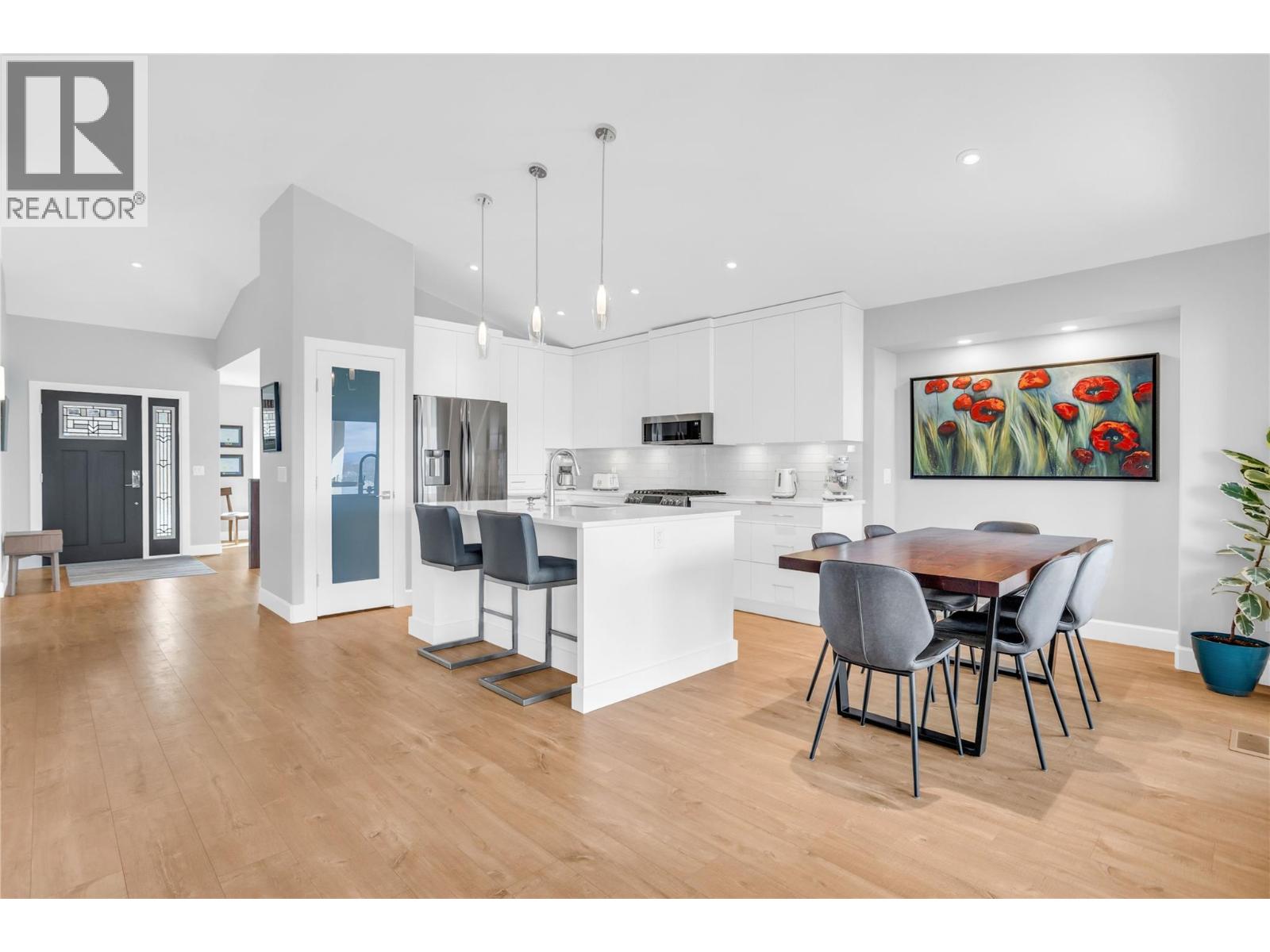  3874 Escena Drive, Kelowna