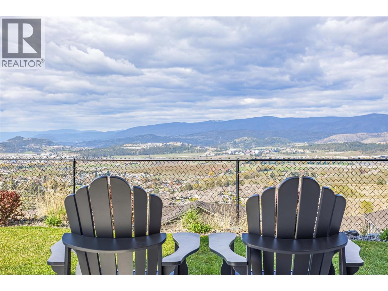  3874 Escena Drive, Kelowna