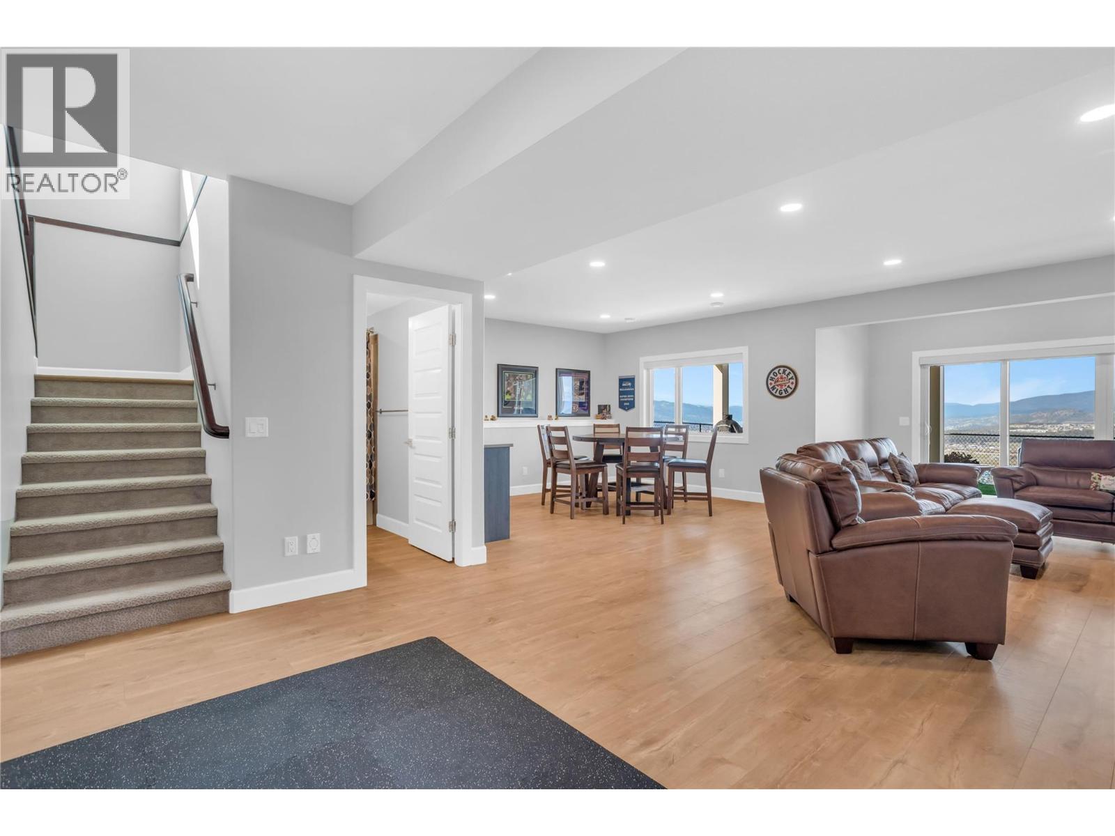  3874 Escena Drive, Kelowna