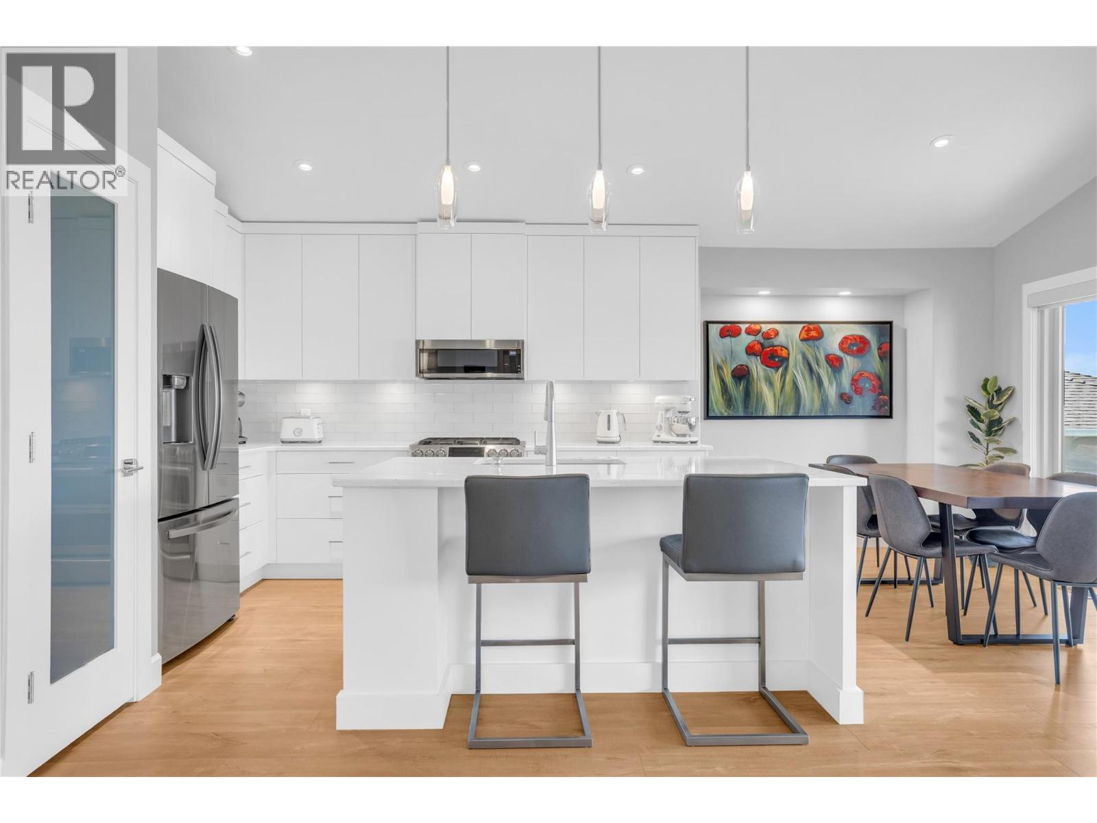  3874 Escena Drive, Kelowna