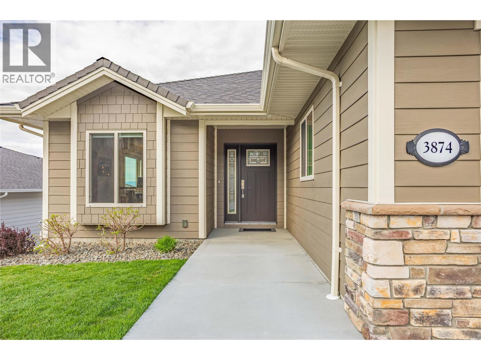  3874 Escena Drive, Kelowna