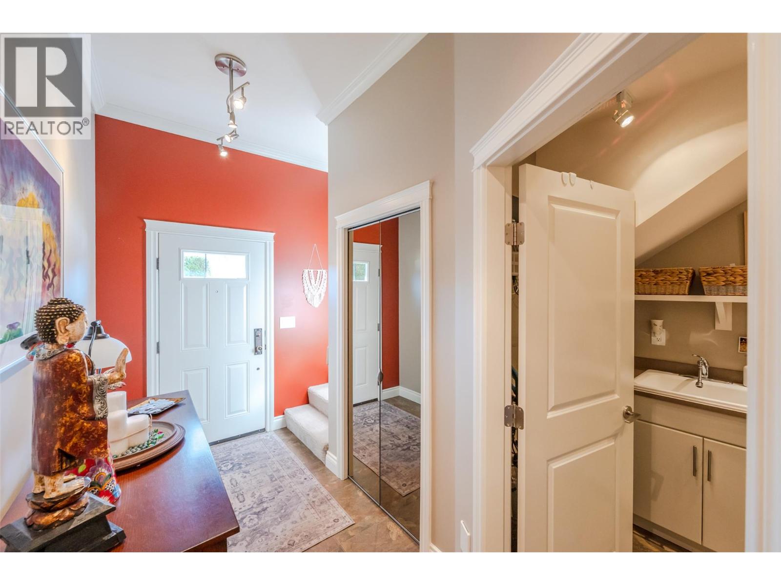 2629 Cornwall Drive Unit# 105, Penticton