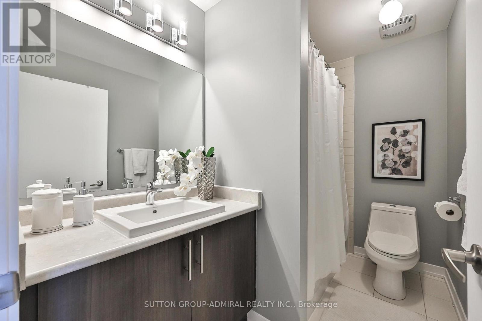 12 SAND HILL MEWS, Vaughan (Patterson), Ontario, L6A4Y4 — Photo 37