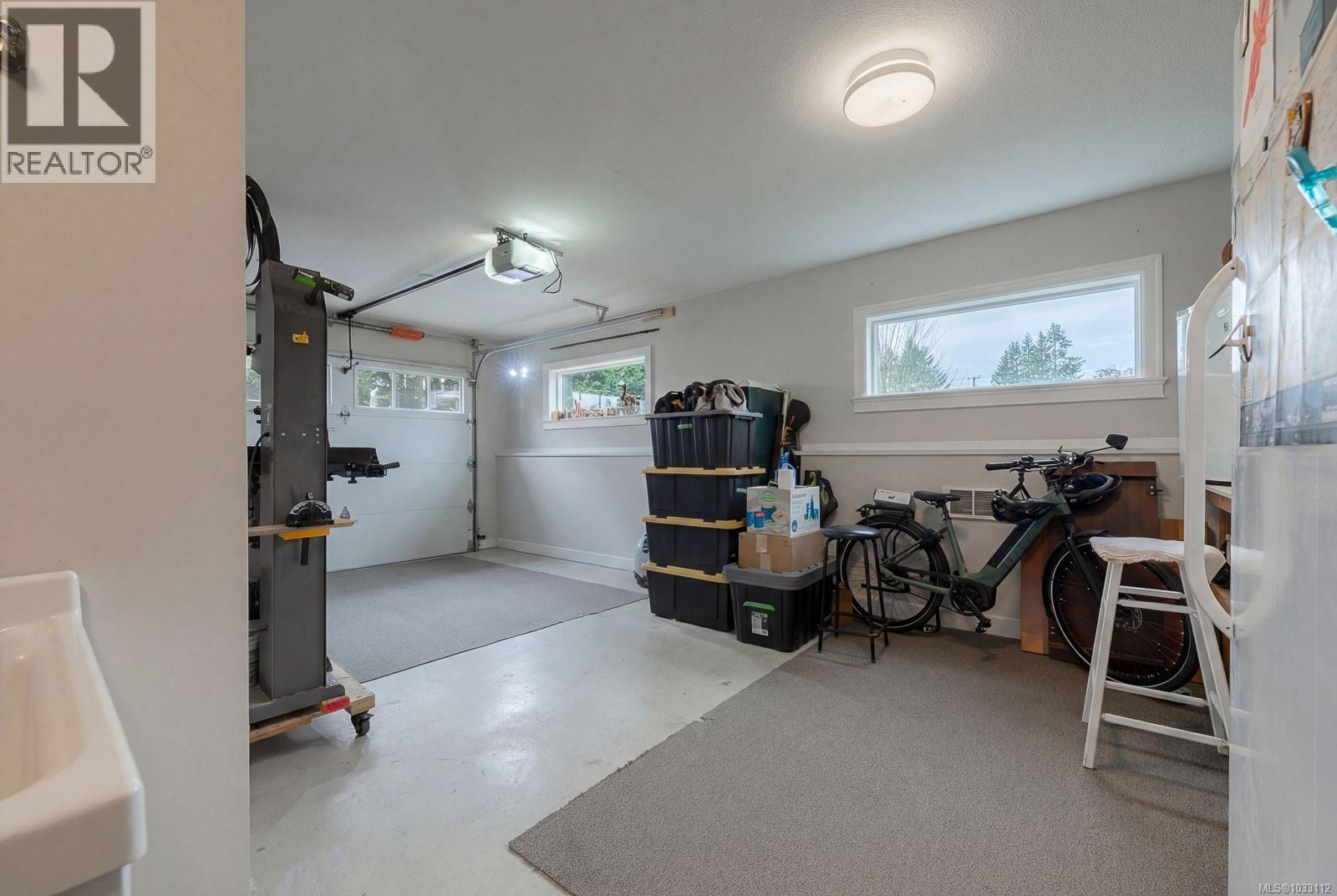 2106 Robbie Pl - 51