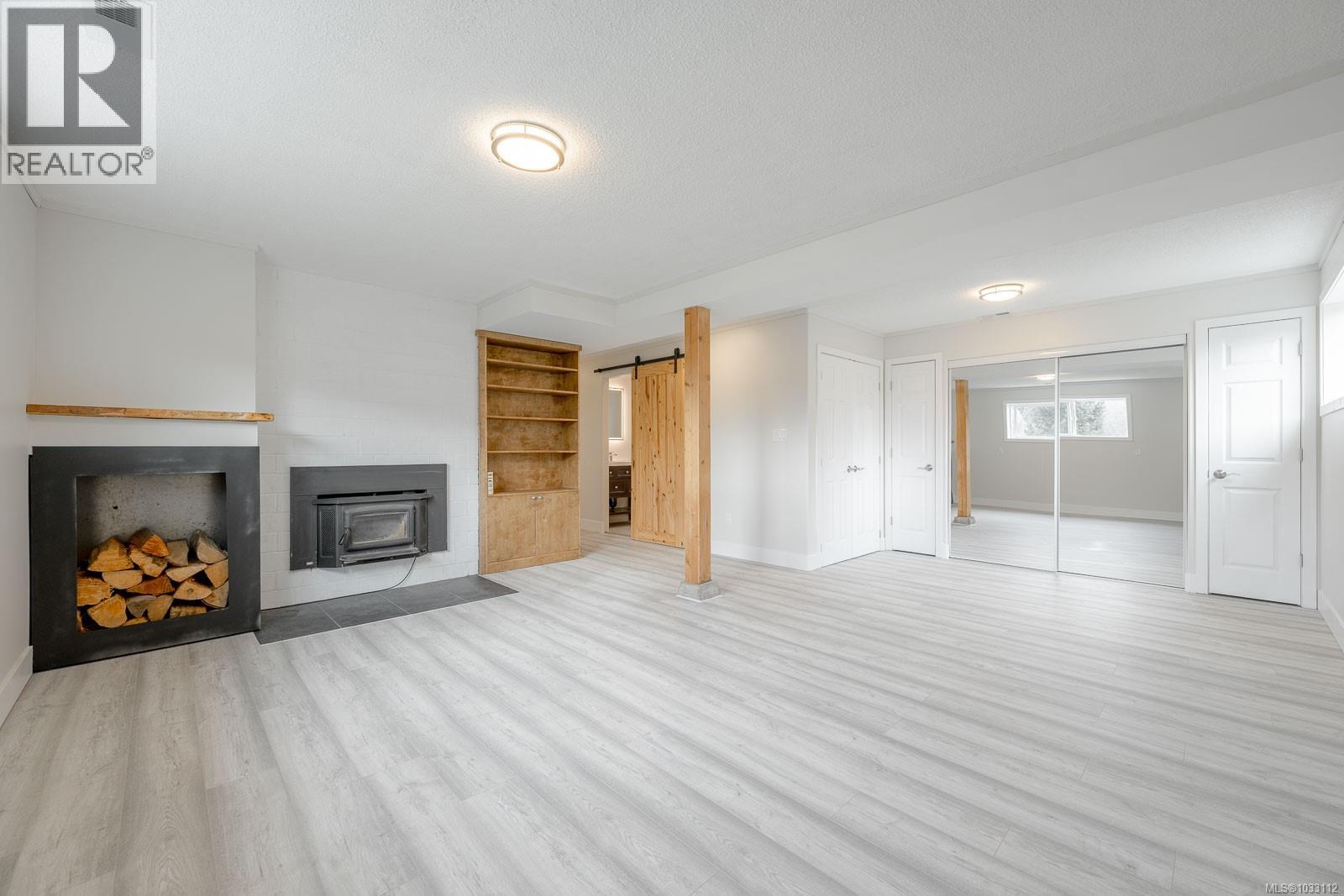2106 Robbie Pl - 32