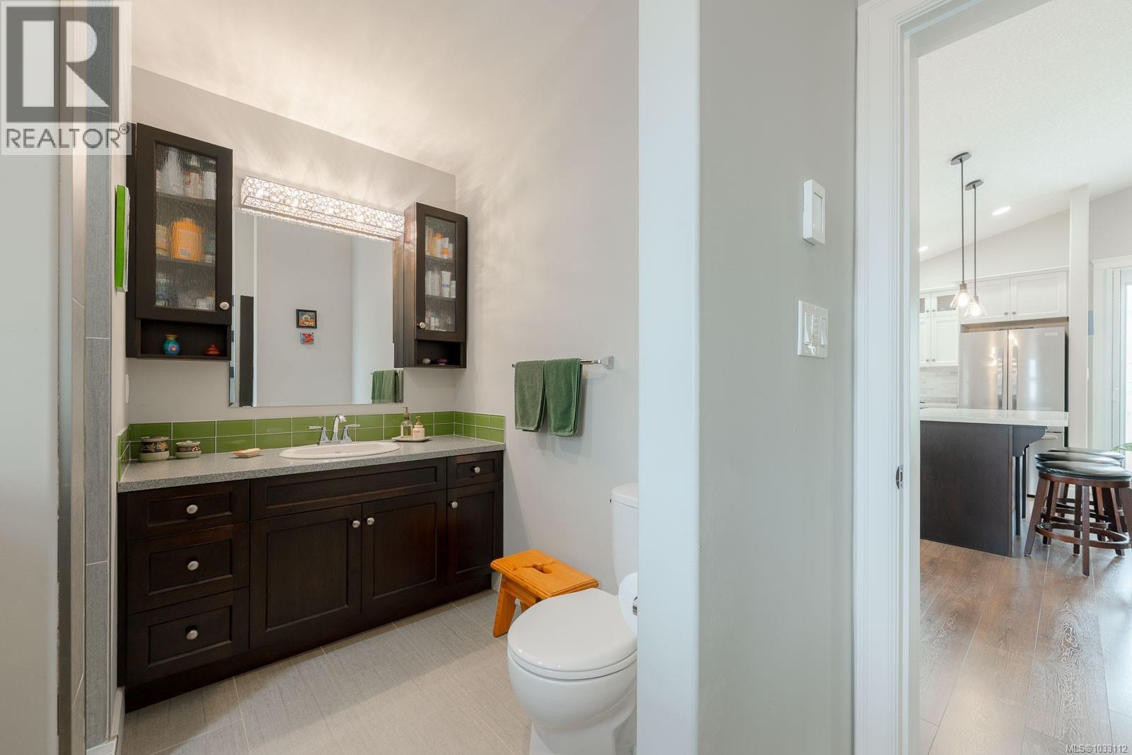 2106 Robbie Pl - 64