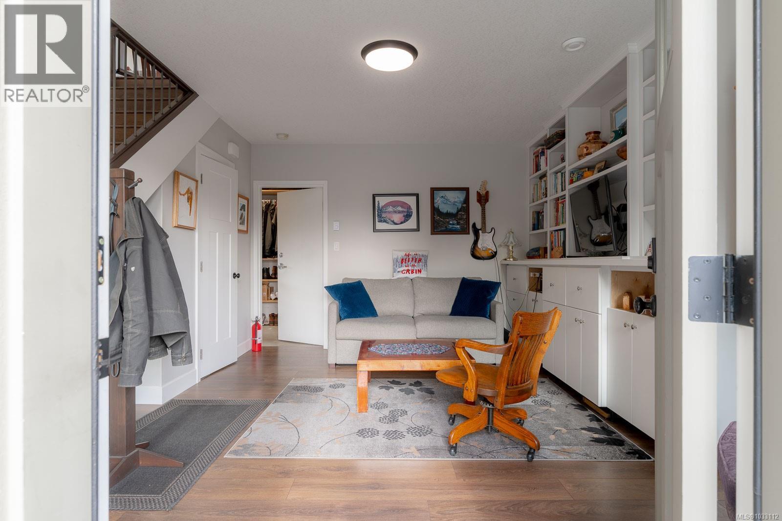 2106 Robbie Pl - 53
