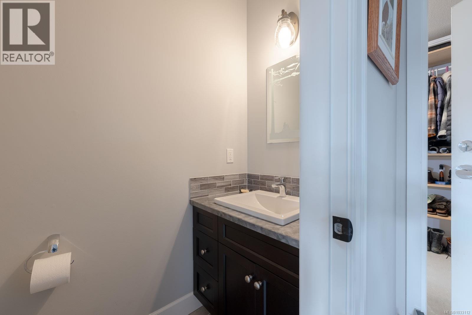 2106 Robbie Pl - 54