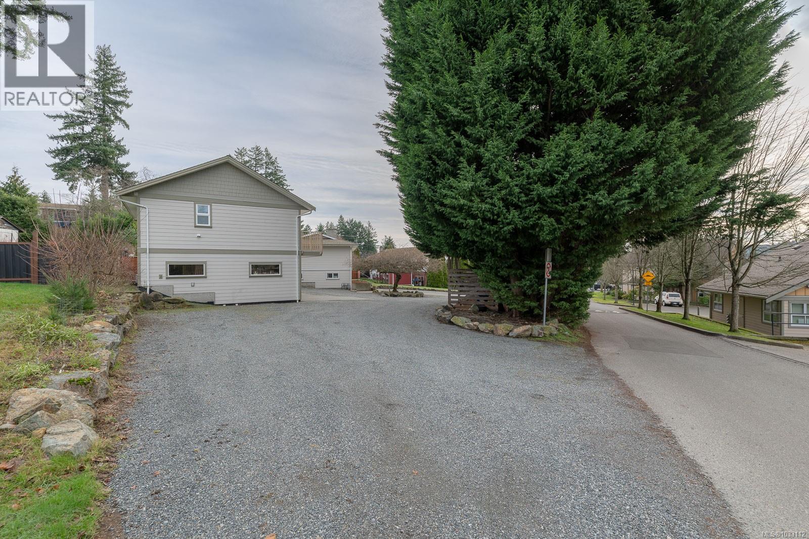 2106 Robbie Pl - 81