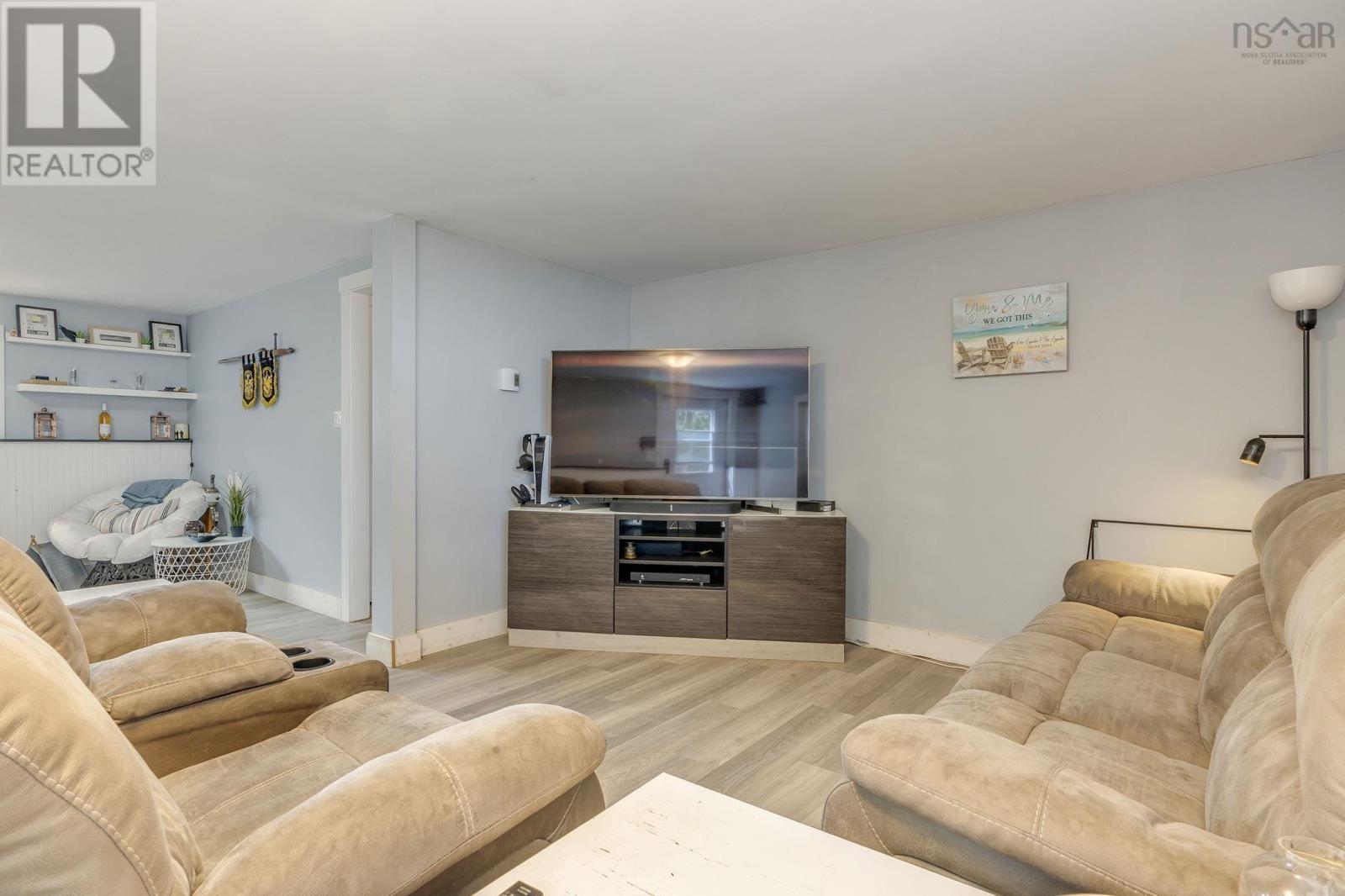 Property 33 of 51 of 25 Lester Drive