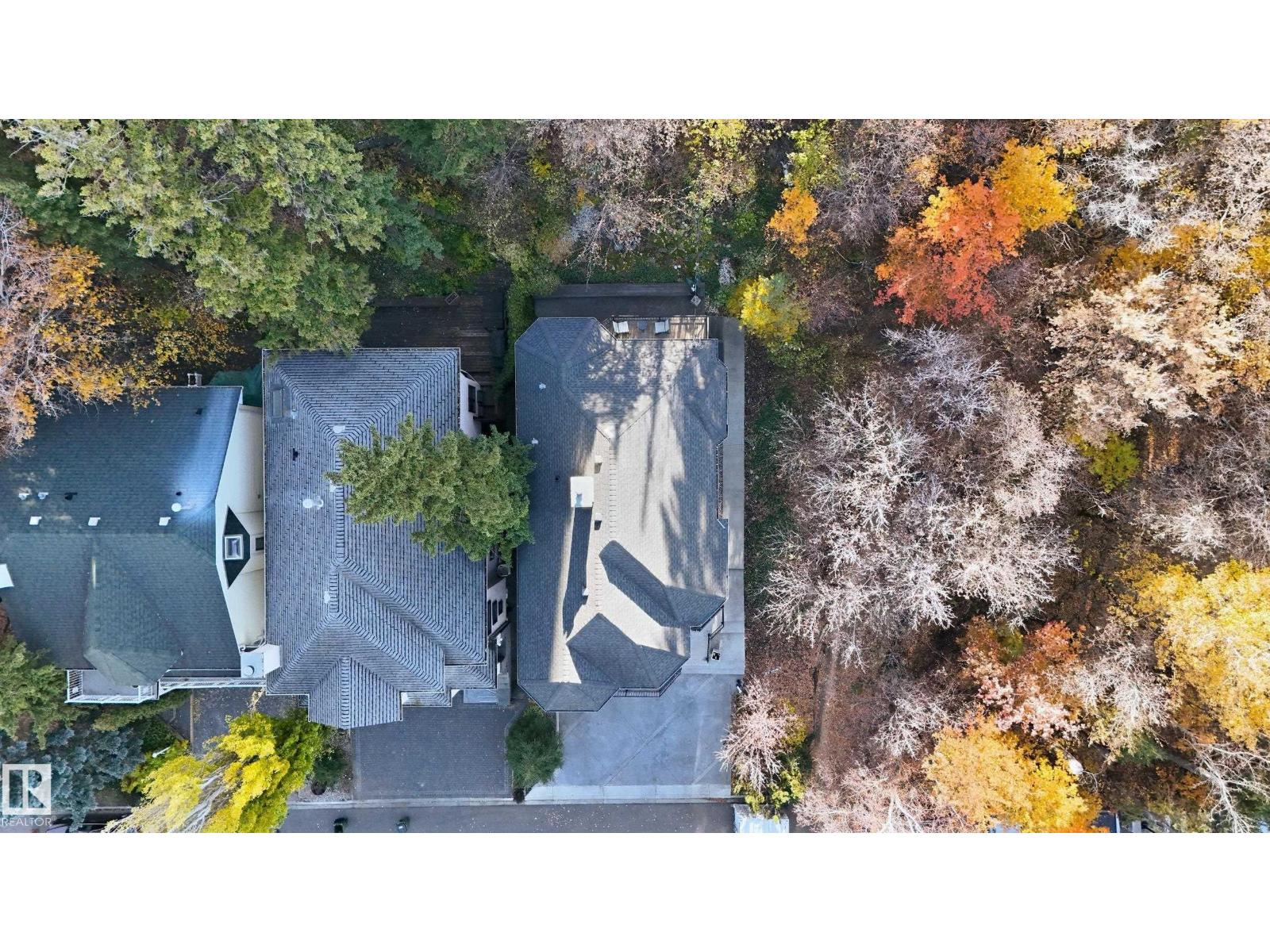 10065 90 AV NW, Edmonton