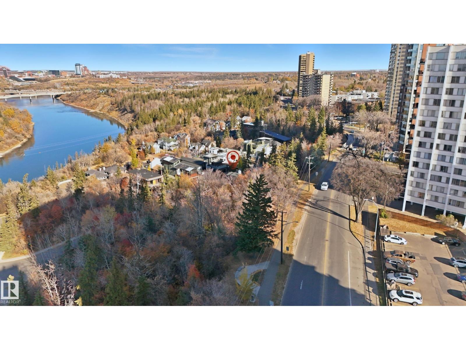 10065 90 AV NW, Edmonton