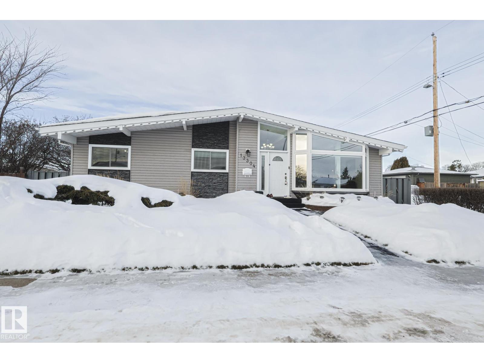 13304 70 ST NW, Edmonton