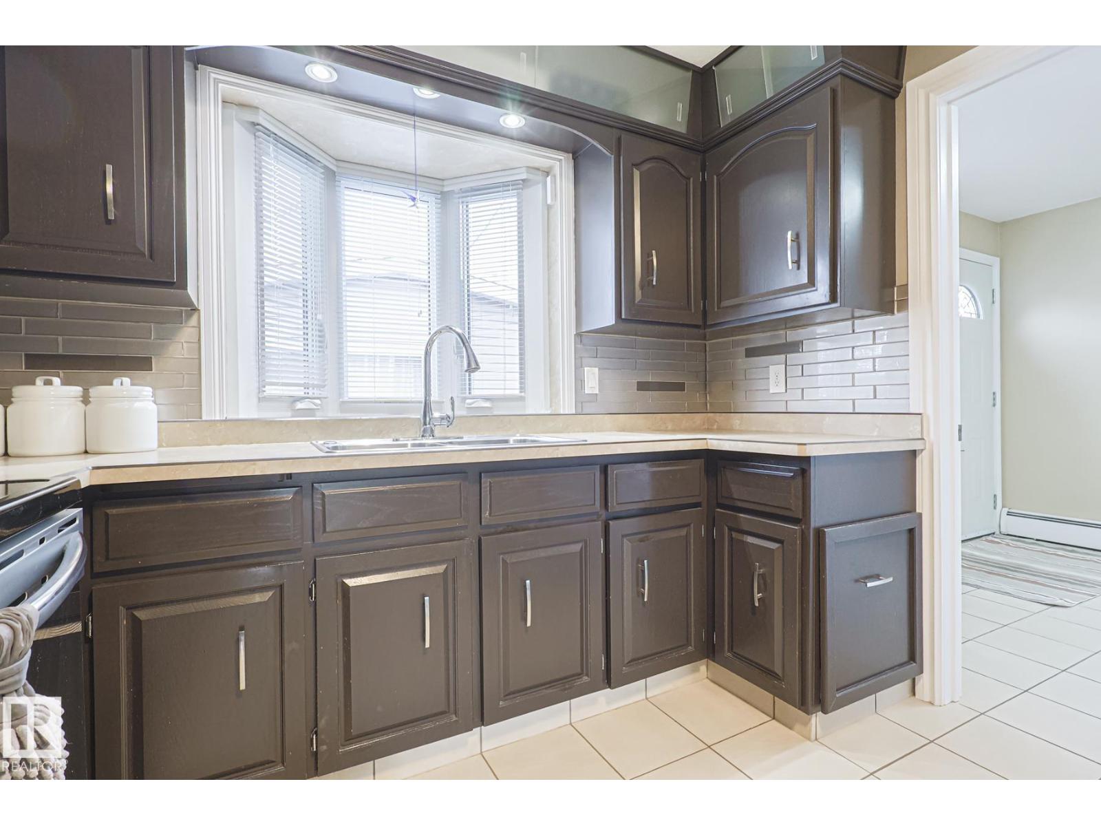 13304 70 ST NW, Edmonton