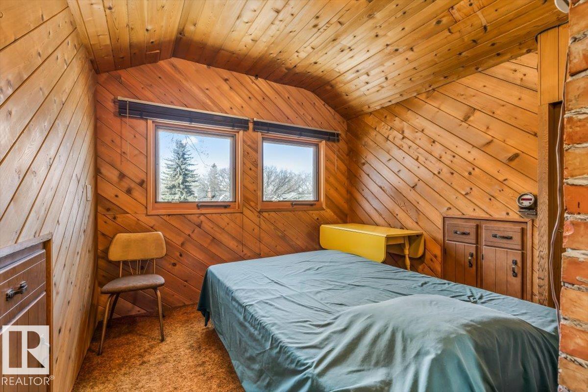 10818 125 ST NW, Edmonton