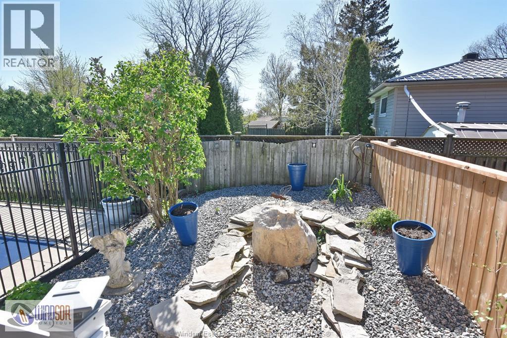194 BRIEN AVENUE East, Essex, Ontario, N8M2P6 — Photo 6