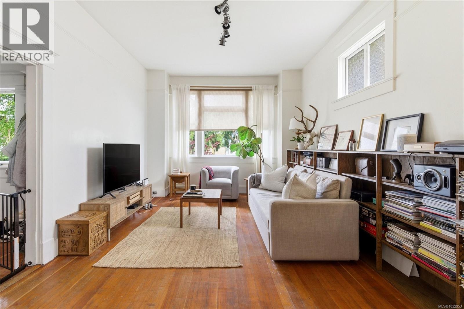  755 Wilson Street, Victoria