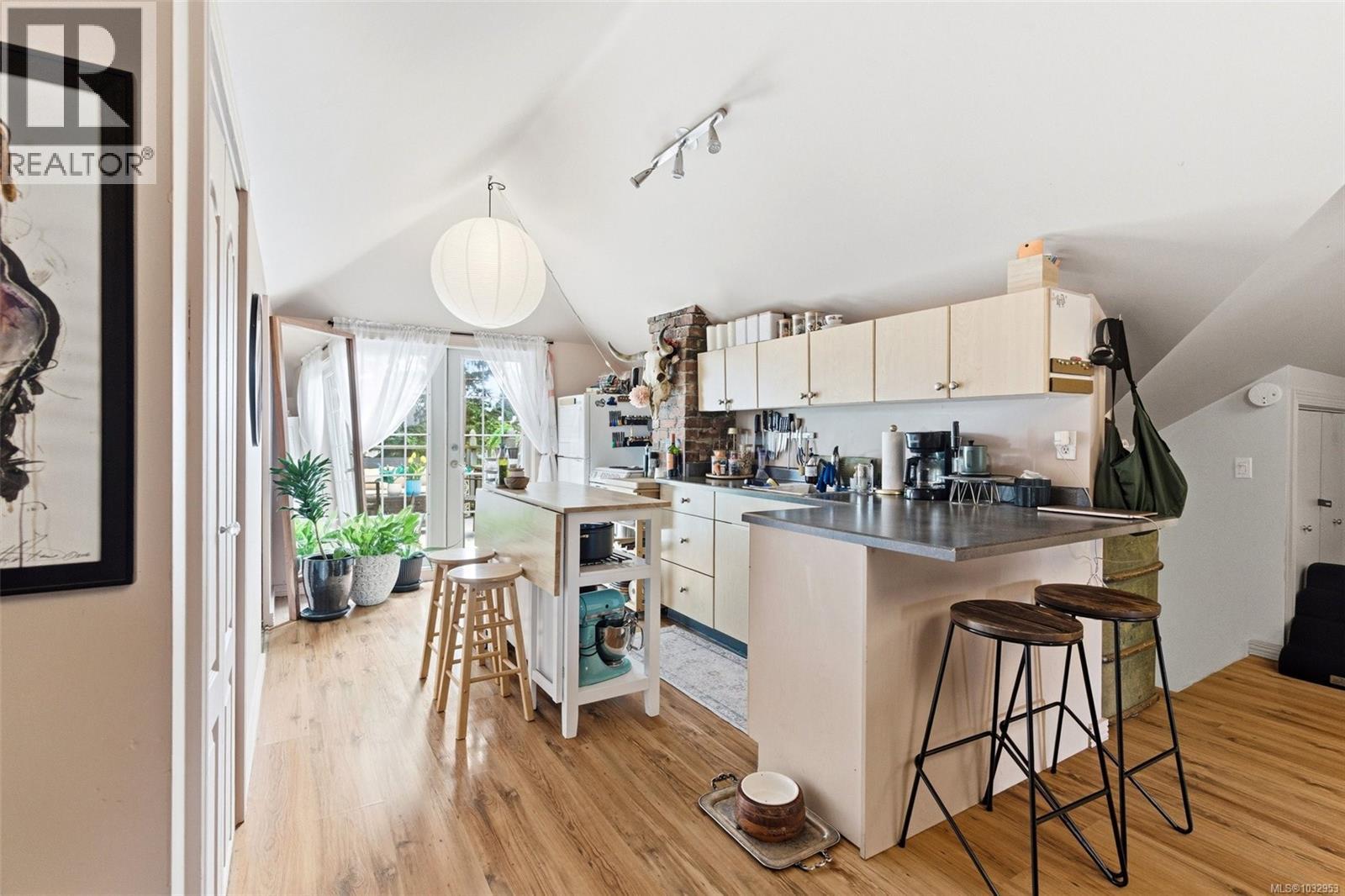  755 Wilson Street, Victoria