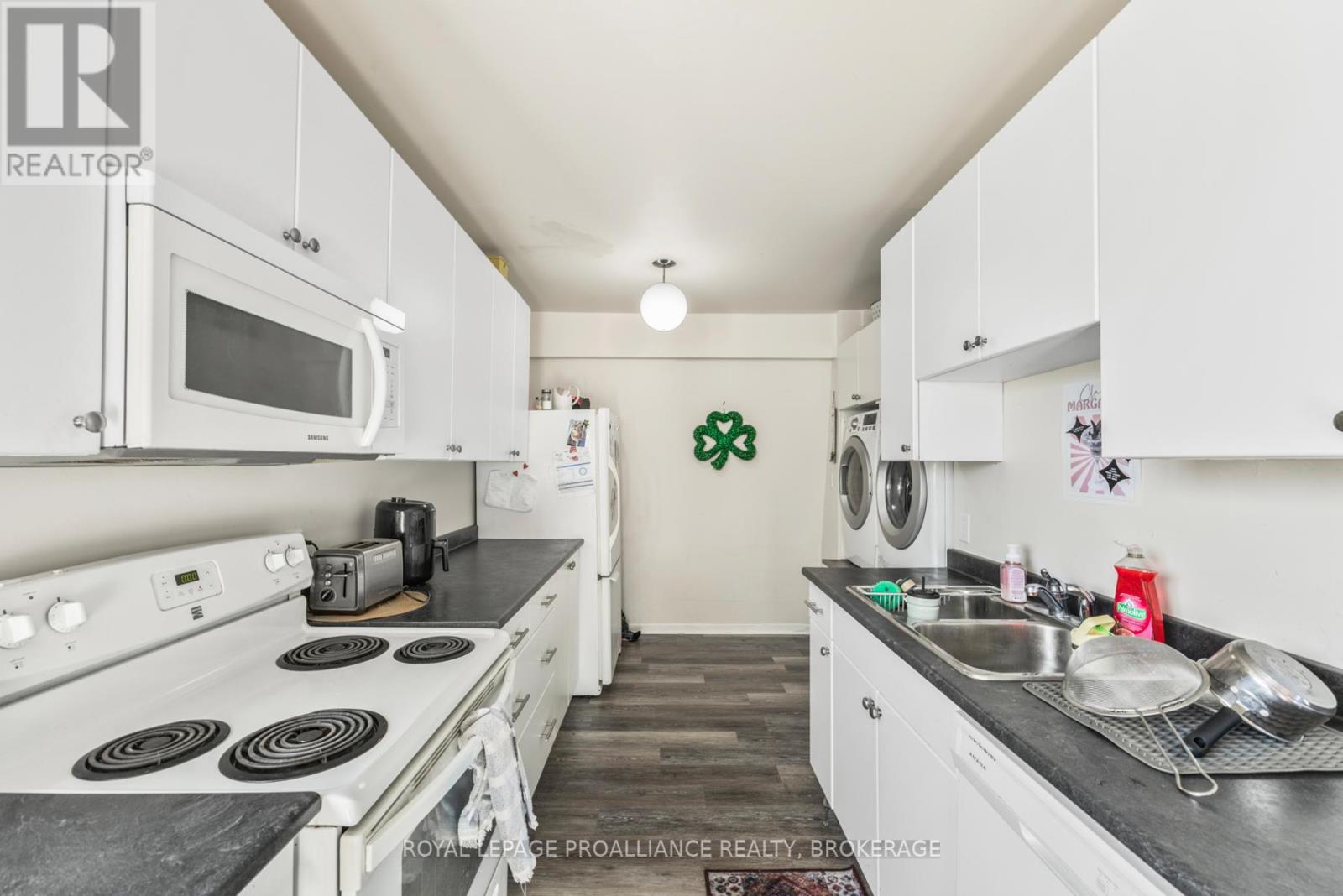69 SCOTT STREET, Kingston (Central City East), Ontario, K7L1L6 — Photo 39