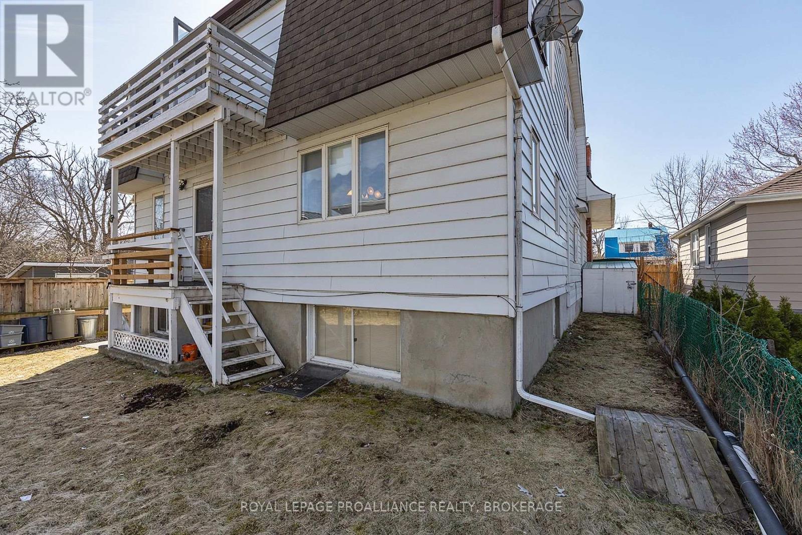 69 SCOTT STREET, Kingston (Central City East), Ontario, K7L1L6 — Photo 5