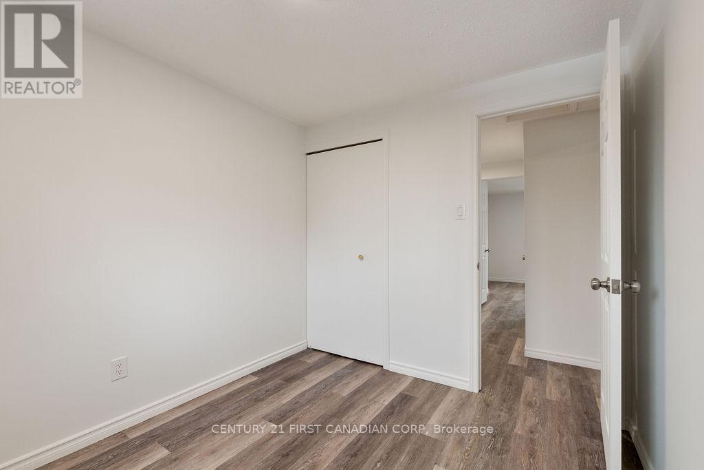 #27 45 GATEWOOD PLACE - 25