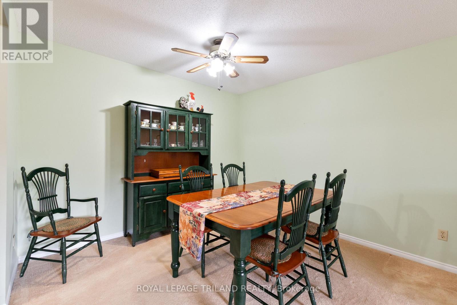 #123 440 WELLINGTON STREET - 11