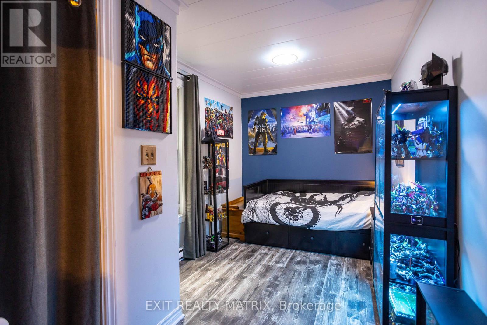 44 MILL STREET - 22