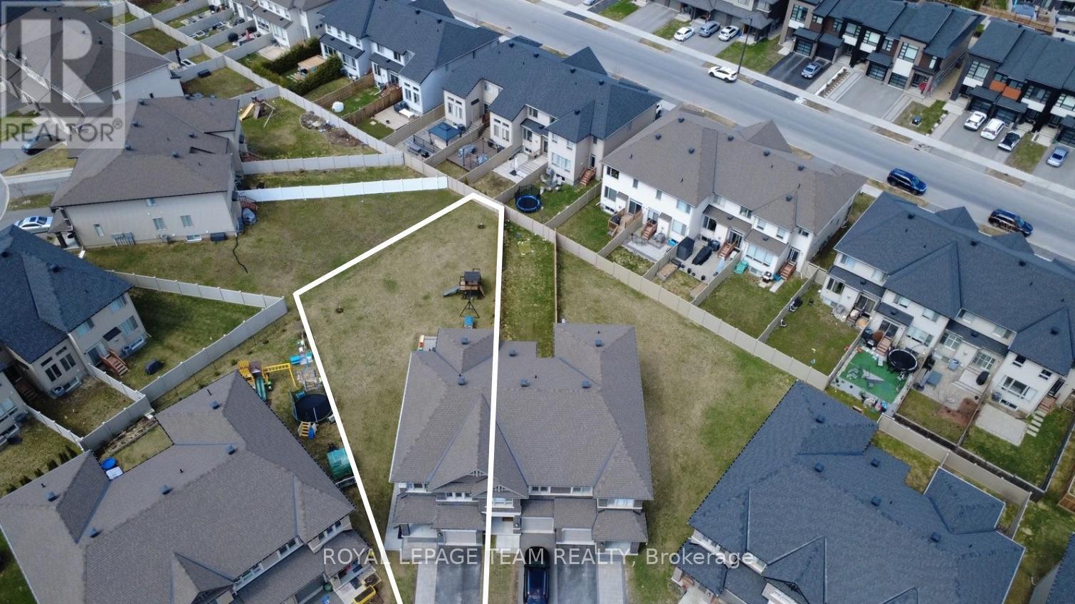 Property Lines are Approximate